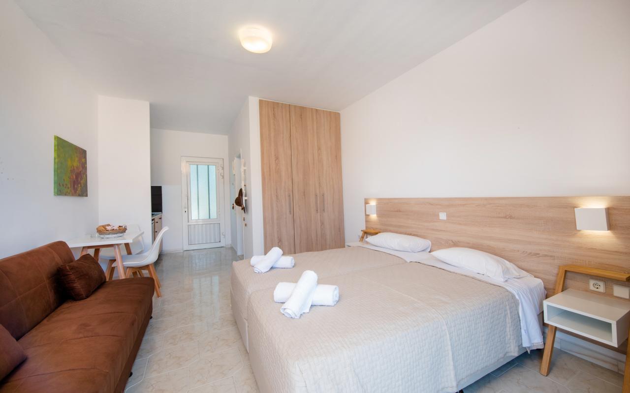 Sokrates Studios Aparthotel Afantou