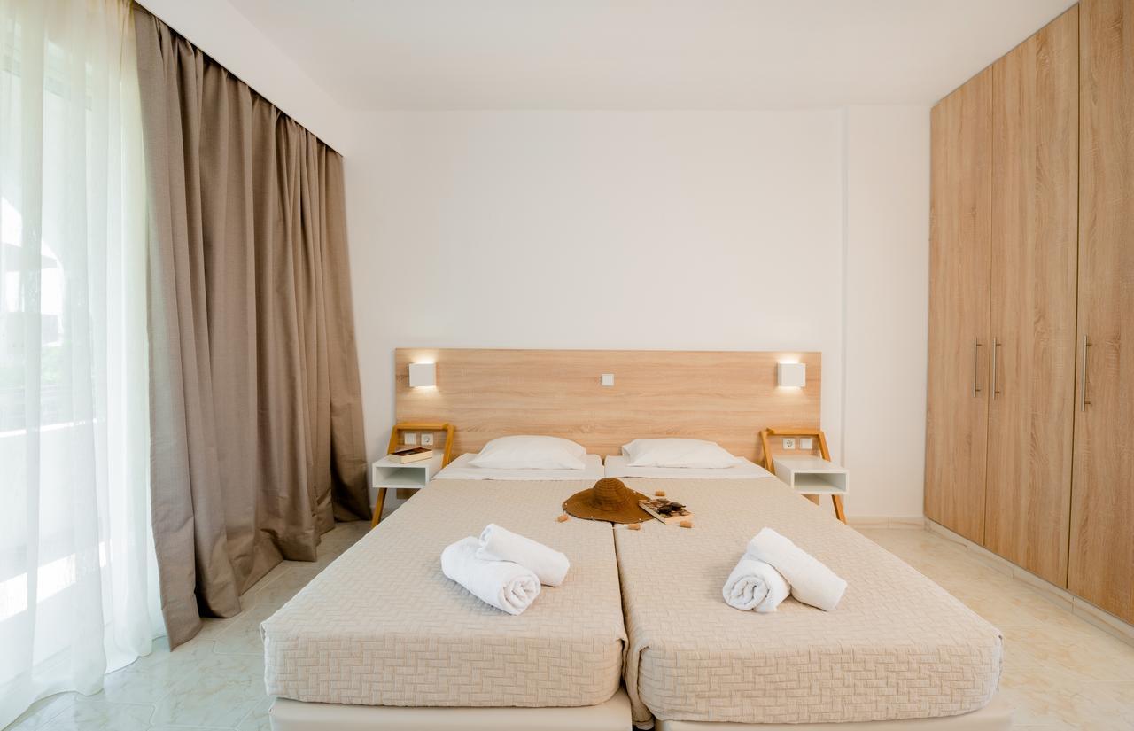 Aparthotel Sokrates Studios